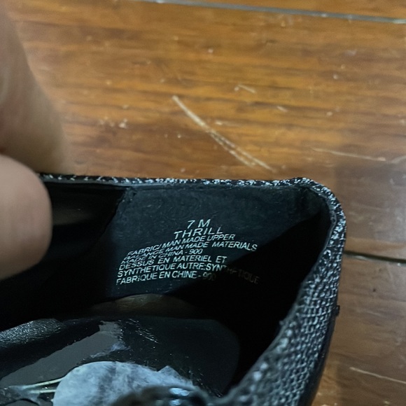 Impo spectator heels (sz 7) - Picture 7 of 12